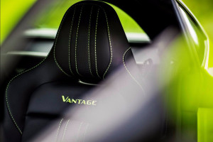 image 9 in Aston Martin Vantage gallery