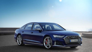 image 3 in Audi S8 gallery