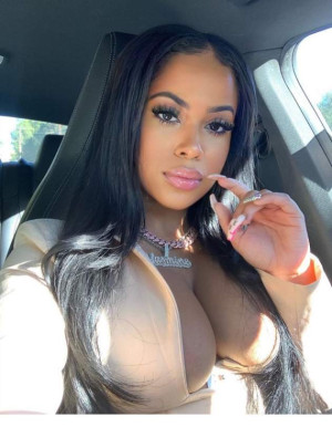 image 10 in autoselfies gallery