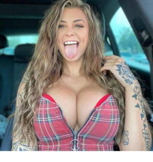 image 14 in autoselfies gallery