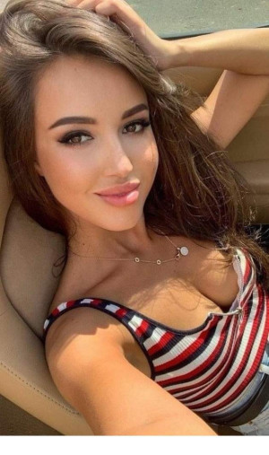 image 17 in autoselfies gallery
