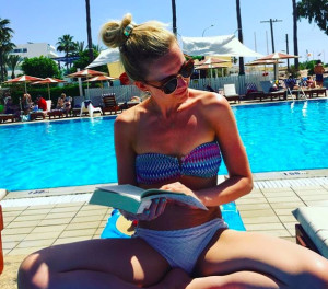 image 22 in Bikinidames gallery