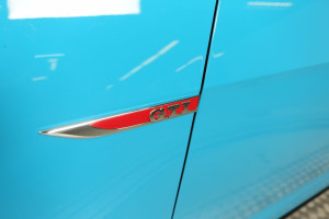 image 6 in blauwe GTI gallery