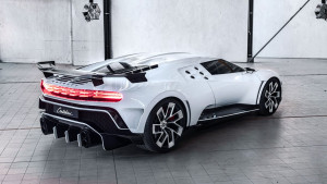 image se-image-2a7fe0b70eec78613ade66d461e4cb4b in Bugatti gallery