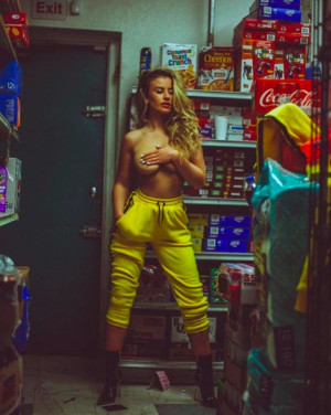 image 10 in Chloe Ayling 022018 gallery
