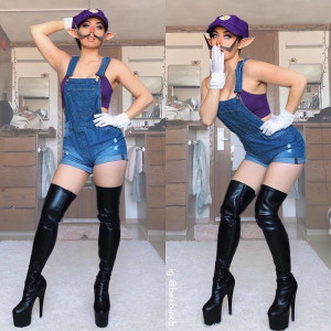 image 19 in Cosplay bizar gallery