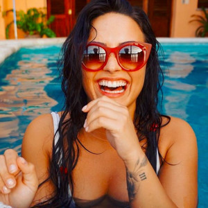 image 4 in demi Lovato gallery