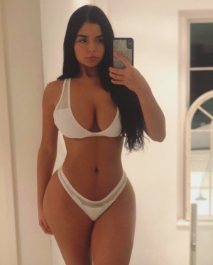 image 8 in demi rose verjaardag gallery