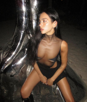 image IMG_4343 in Dua Lipa  gallery