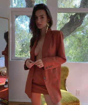 image IMG_4914 in Emrata gallery