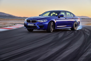 image 4 in F90 M5 gallery