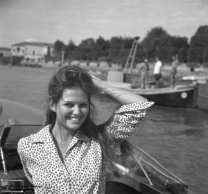 image 13.-Claudia-Cardinale in feftegerjaren gallery