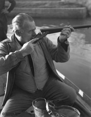 image 15.-Ernest-Hemingway in feftegerjaren gallery