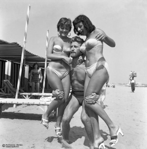 image 4.-Kirk-Douglas in feftegerjaren gallery