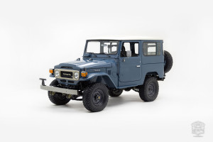 image 11 in FJ40 gallery