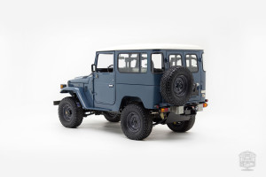 image 15 in FJ40 gallery