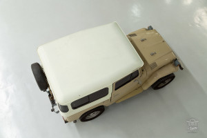 image 5 in FJ40 gallery
