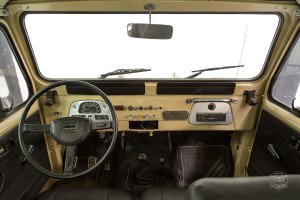 image 6 in FJ40 gallery