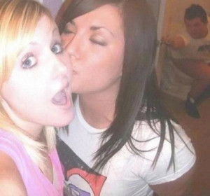image 9 in foute selfies gallery