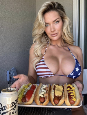 image IMG_0852 in Golfbabe gallery