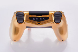 image 2 in Gouden controller gallery