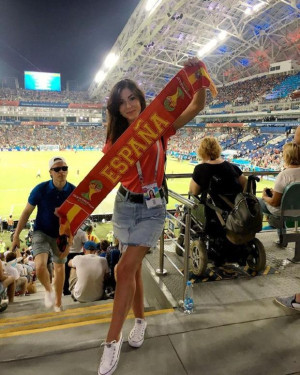 image 19-Spanje in Groepsfase babes gallery