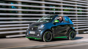 image 3.-Smart-ForTwo-EQ-98-punten in gruun otto's gallery