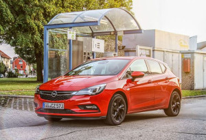 image 8.-Opel-Astra-1.4-CNG-87-punten in gruun otto's gallery