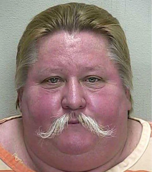 image 18 in hilarische mugshots gallery