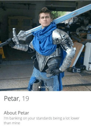 image 10 in Hilarischetinder gallery