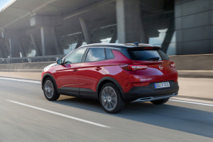 image 7 in hybride opel gallery