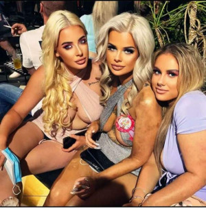 image 8 in insta-vals gallery