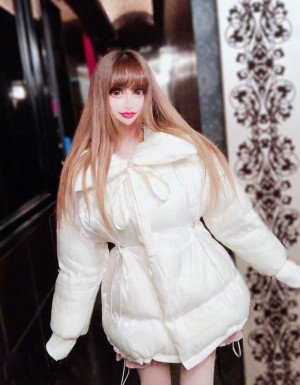image 17 in instafakes gallery