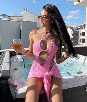 image 11 in jacuzzi gallery