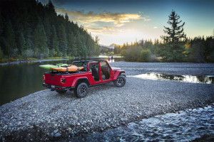 image Glad3 in Jeep Gladiator gallery
