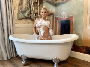 image 7 in kerry katona gallery