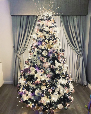 image 11 in kerstboom gallery