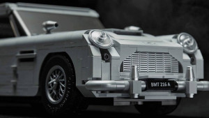image 11 in LEGO-Aston gallery