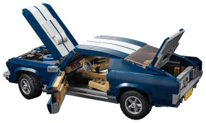 image 3 in LEGO Mustang gallery