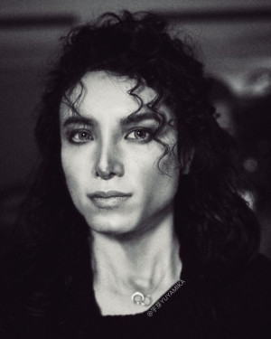 image 2.-Michael-Jackson in make-up gallery