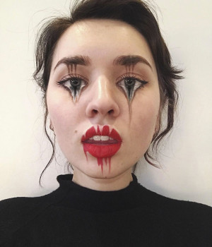image 10 in Make Up gallery