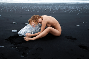 image 5 in marisa papen ijsland gallery