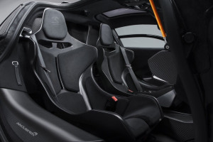 image 18 in McLaren Senna gallery