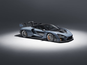 image 2 in McLaren Senna gallery