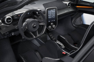 image 3 in McLaren Senna gallery