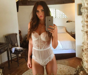 image 3 in MeganFoxxx gallery