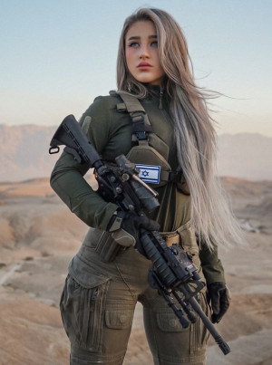 image IMG_4423 in militaire babe  gallery