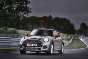 image 12 in mini jcw gallery
