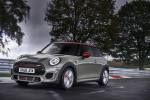 image 13 in mini jcw gallery