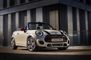 image 14 in mini jcw gallery